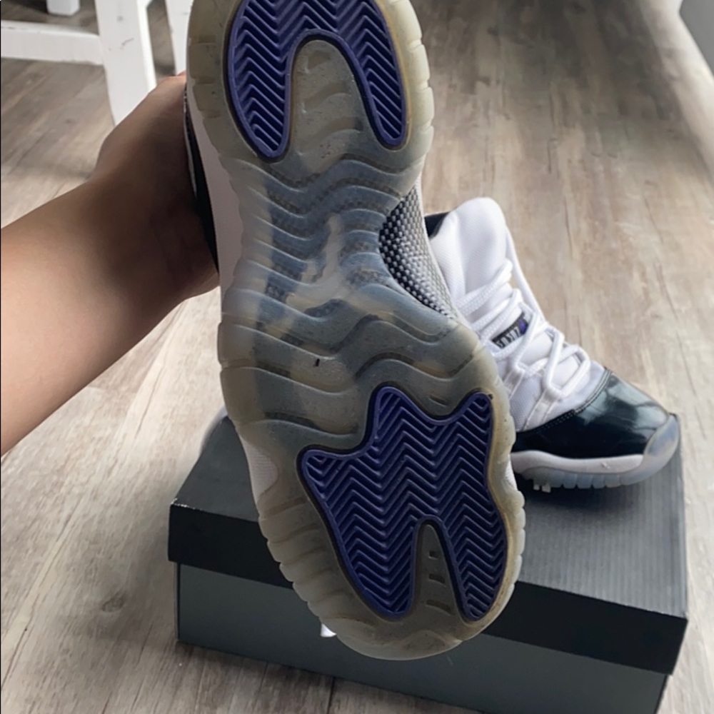 Jordan 11 - Picture 3 of 3